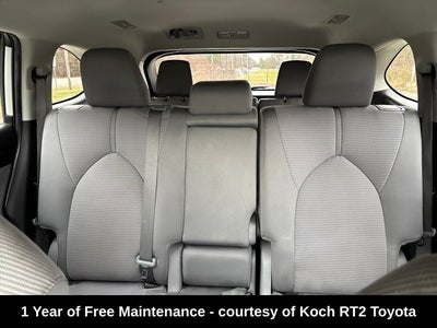 2022 Toyota Highlander LE