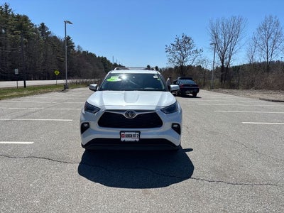 2022 Toyota Highlander LE