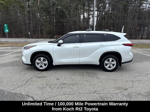 2022 Toyota Highlander LE