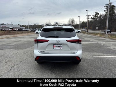 2022 Toyota Highlander LE