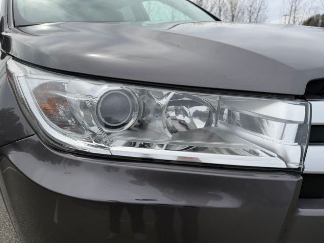 2019 Toyota Highlander LE Plus