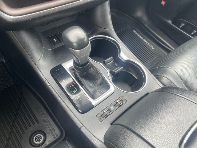 2019 Toyota Highlander Hybrid Limited Platinum