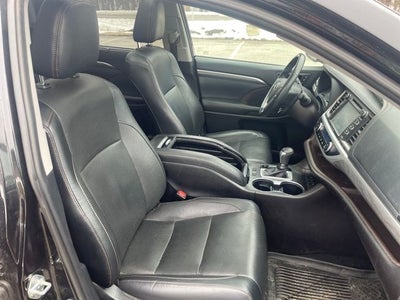 2019 Toyota Highlander Hybrid Limited Platinum