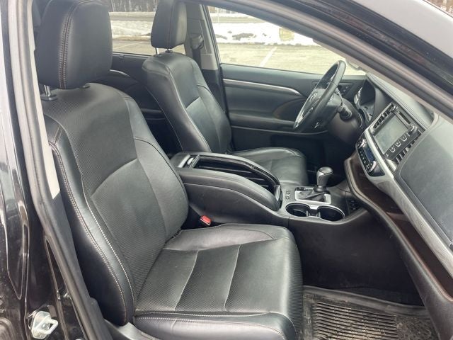 2019 Toyota Highlander Hybrid Limited Platinum