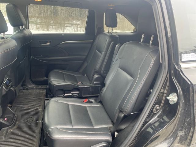 2019 Toyota Highlander Hybrid Limited Platinum