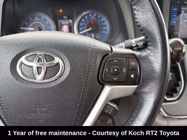 2017 Toyota Sienna XLE 7 Passenger