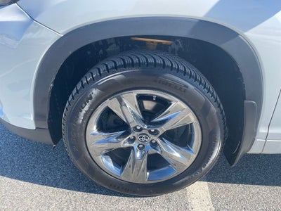2017 Toyota Highlander Limited Platinum