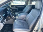 2017 Toyota Highlander Limited Platinum