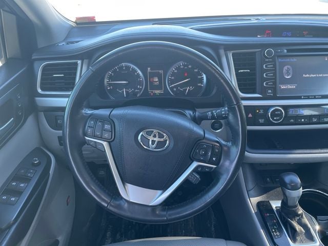 2017 Toyota Highlander Limited Platinum