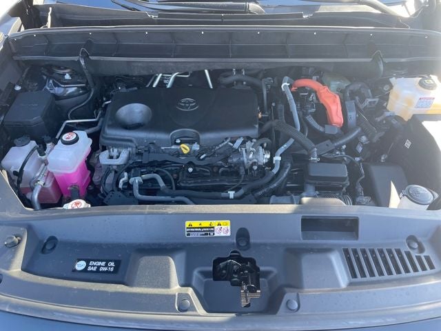 2022 Toyota Highlander Hybrid Platinum