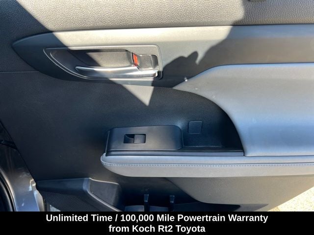 2022 Toyota Highlander Hybrid XLE