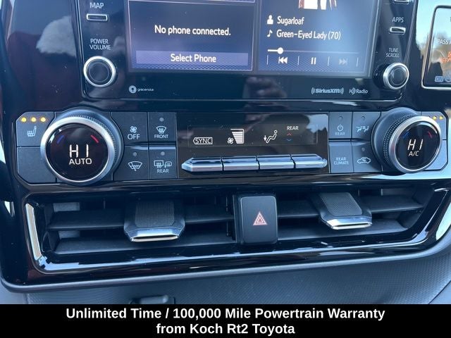 2022 Toyota Highlander Hybrid XLE