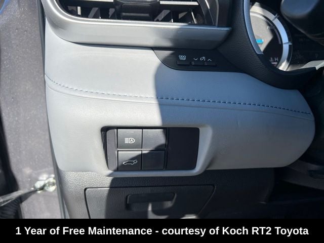 2022 Toyota Highlander Hybrid XLE