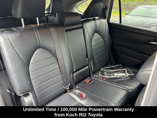 2022 Toyota Highlander XLE