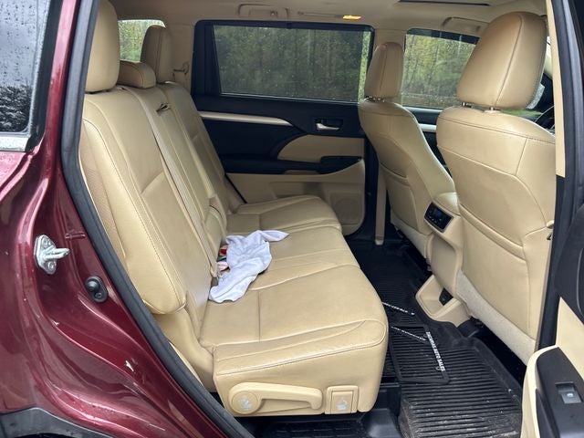 2016 Toyota Highlander XLE V6