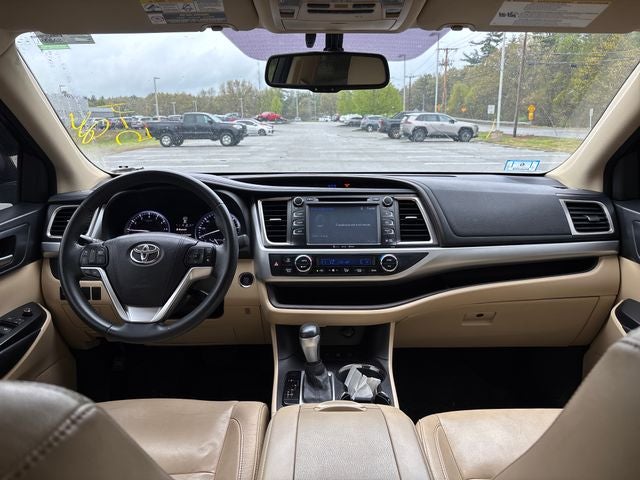 2016 Toyota Highlander XLE V6