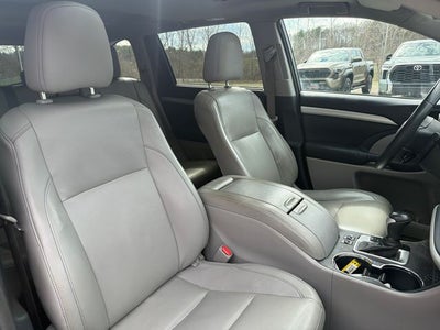 2016 Toyota Highlander XLE V6