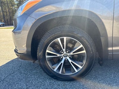 2016 Toyota Highlander XLE V6