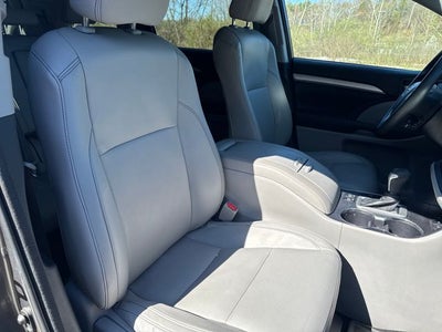 2016 Toyota Highlander XLE V6