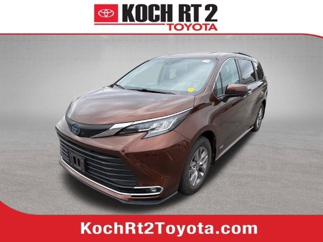 2021 Toyota Sienna XLE 7 Passenger