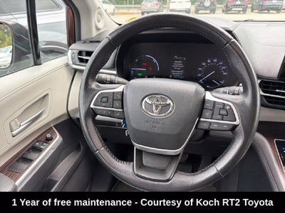 2021 Toyota Sienna XLE 7 Passenger