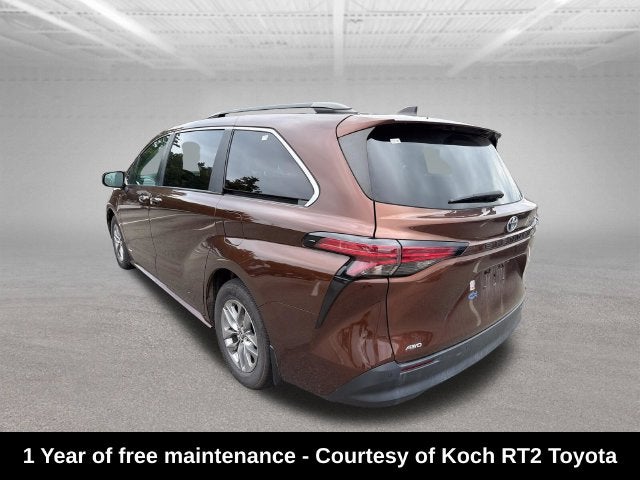 2021 Toyota Sienna XLE 7 Passenger