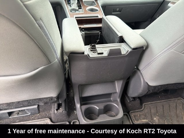 2021 Toyota Sienna XLE 7 Passenger