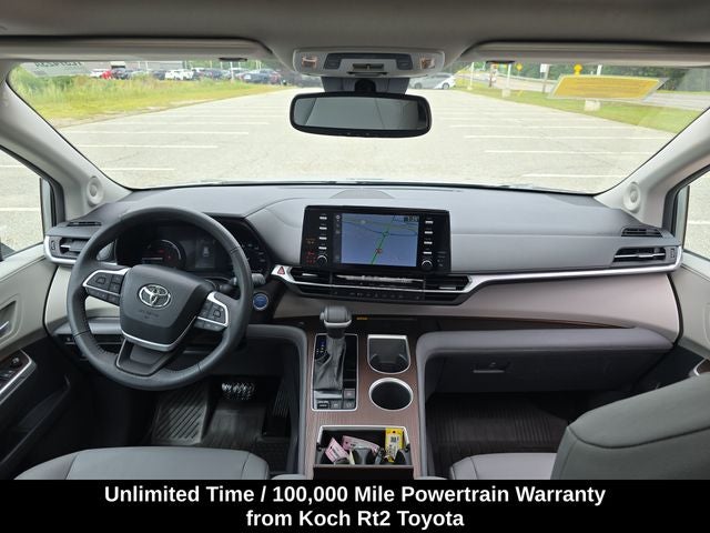 2024 Toyota Sienna XLE 7 Passenger