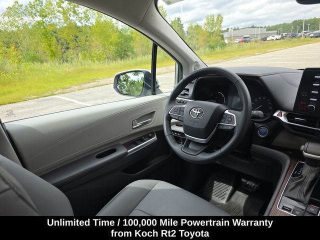 2024 Toyota Sienna XLE 7 Passenger