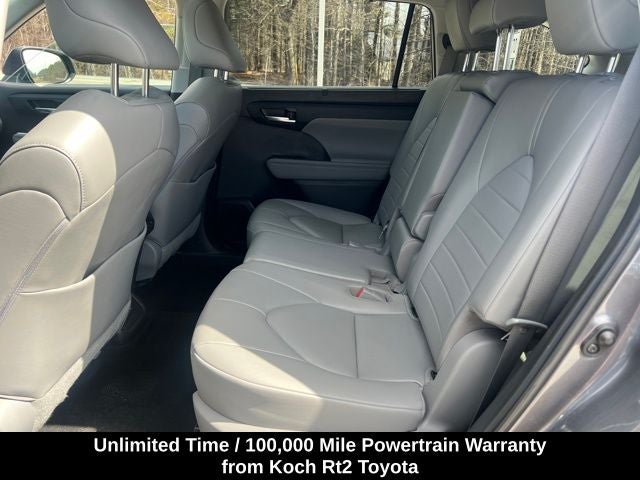 2023 Toyota Highlander Hybrid XLE