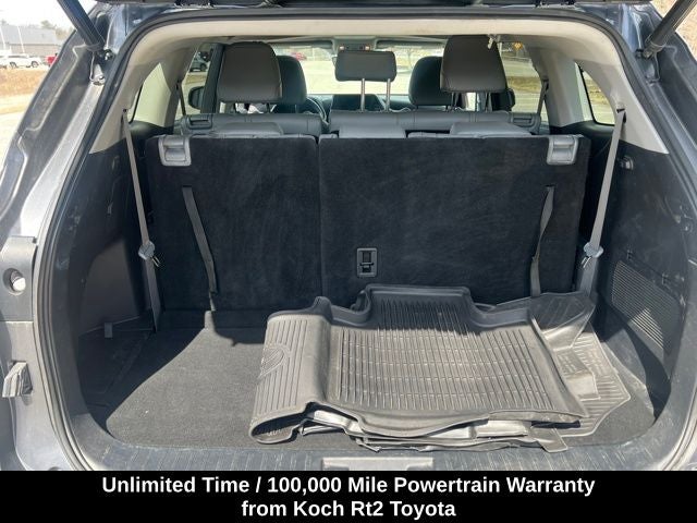 2023 Toyota Highlander Hybrid XLE