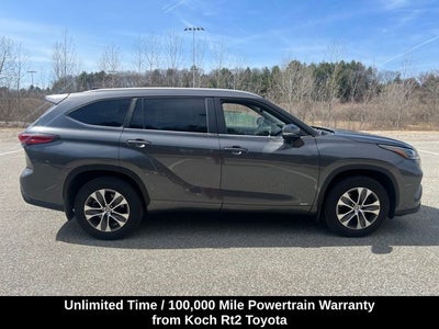 2023 Toyota Highlander Hybrid XLE