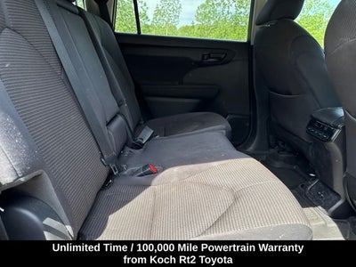 2023 Toyota Highlander LE