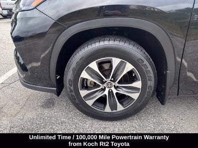 2023 Toyota Highlander XLE