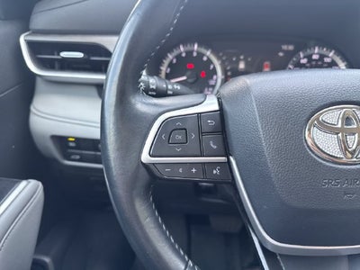 2023 Toyota Highlander XLE