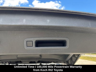 2025 Toyota Sienna LE 8 Passenger