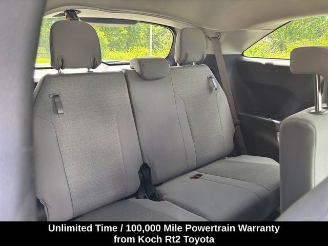 2025 Toyota Sienna LE 8 Passenger