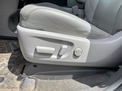 2017 Toyota Sienna XLE 8 Passenger