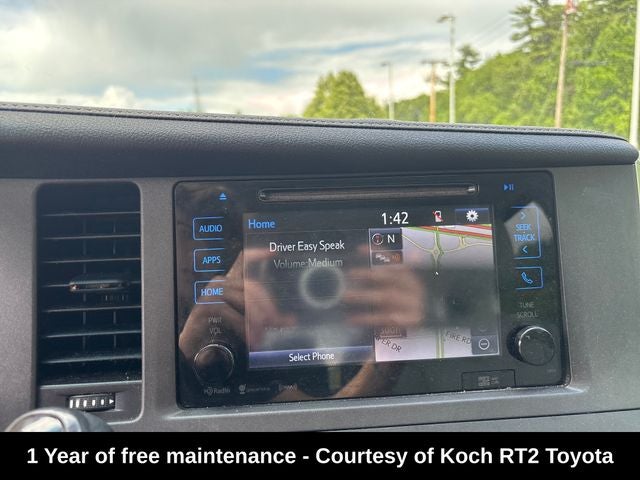 2017 Toyota Sienna XLE 8 Passenger