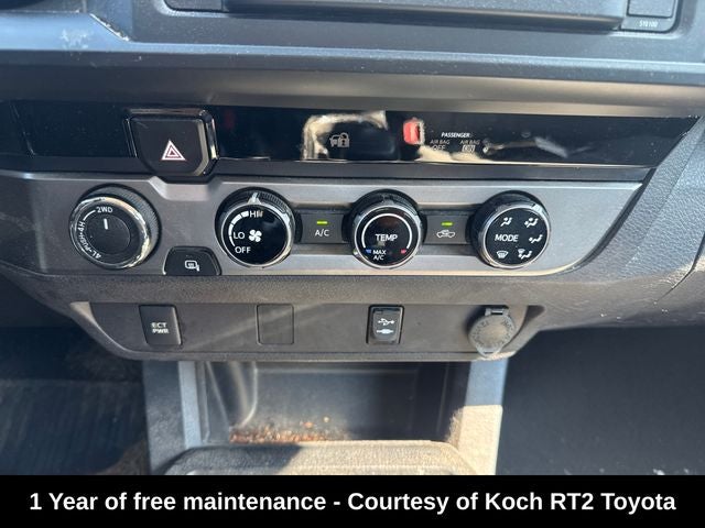2016 Toyota Tacoma SR