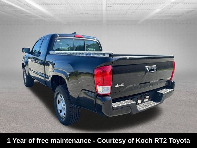 2016 Toyota Tacoma SR