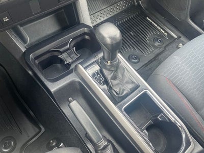 2018 Toyota Tacoma SR5 V6