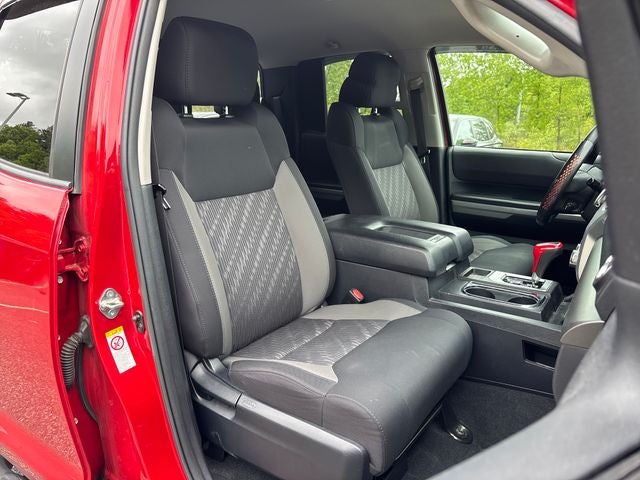 2018 Toyota Tundra SR5