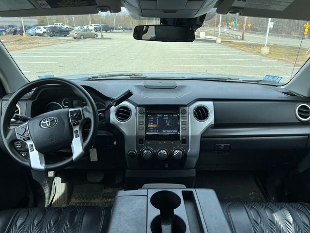 2018 Toyota Tundra SR5