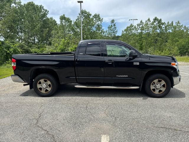 2014 Toyota Tundra SR5