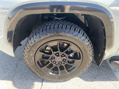 2024 Toyota Tundra Hybrid Platinum