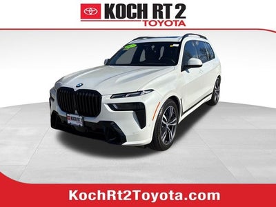 2025 BMW X7 xDrive40i