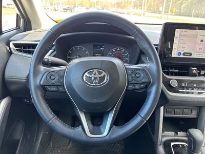 2024 Toyota Corolla Cross LE