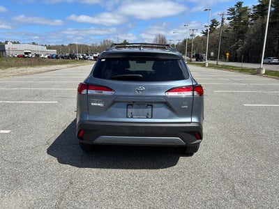 2024 Toyota Corolla Cross LE