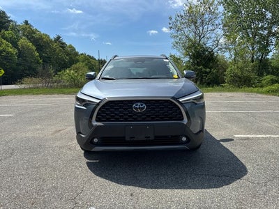 2024 Toyota Corolla Cross XLE
